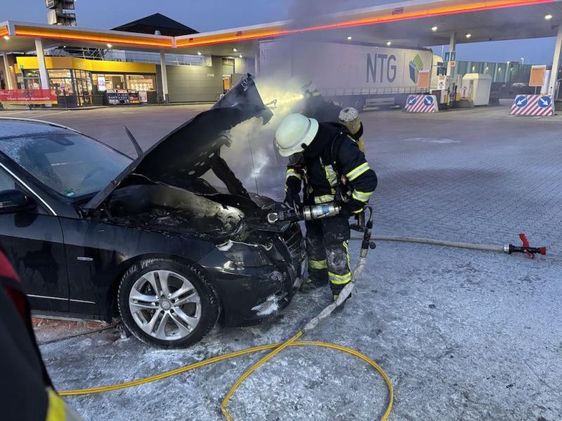 Kraftfahrzeugbrand klein (FK1)